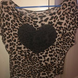 Cheetah shoulder shirt